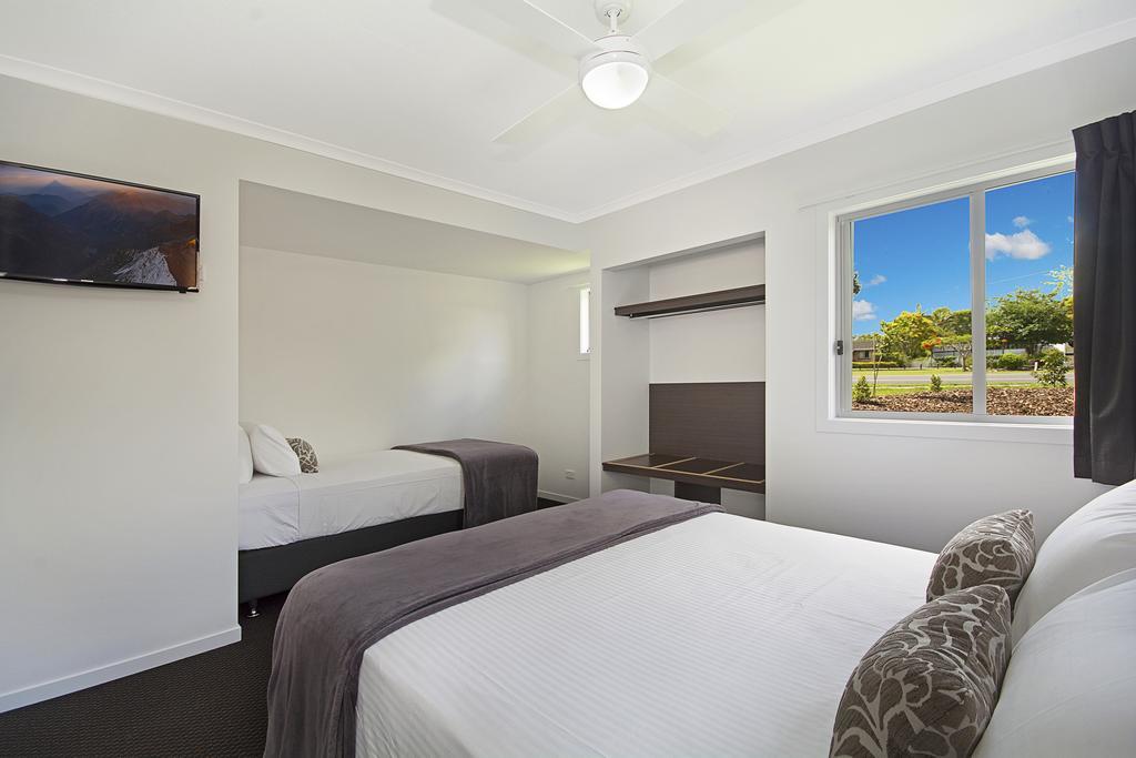 Cooroy Luxury Motel Apartments Zimmer foto